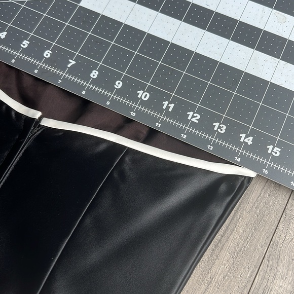 Scott McClintock Dress Size 6 Strapless Black Satin & White Trim  Bow NWT - Picture 10 of 11